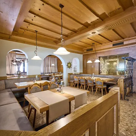 Baerenbachhof 3*