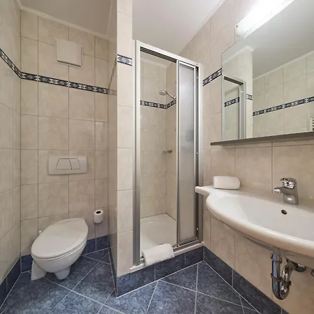 Baerenbachhof 3*