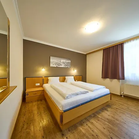 ホテル Baerenbachhof 3*